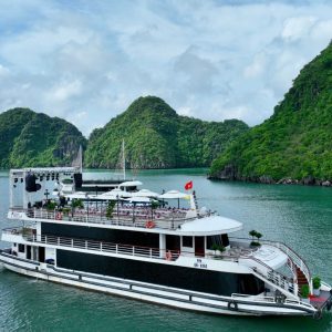 Du thuyền hạ long iris cruise