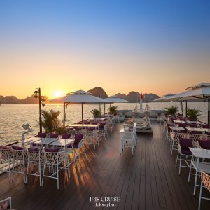 Du thuyền hạ long iris cruise