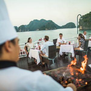 Du thuyền Bhaya Classic Cruise