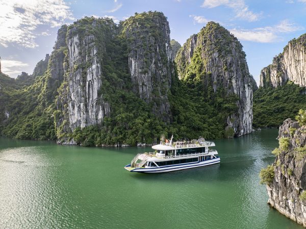 Du thuyền hạ long hercules cruise