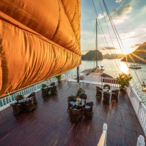 Du thuyền Indochina Sails