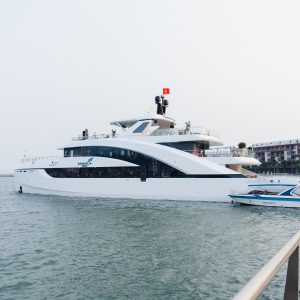 Du thuyền Hạ Long Saquila Yatch