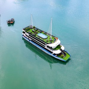 Du thuyền hạ long maia cruise