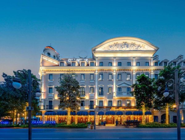 Khách sạn Grand Fleuve Boutique Hạ Long