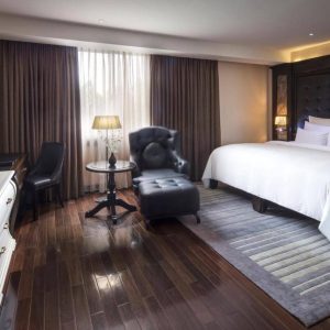 khách sạn Paradise Suites Hạ Long